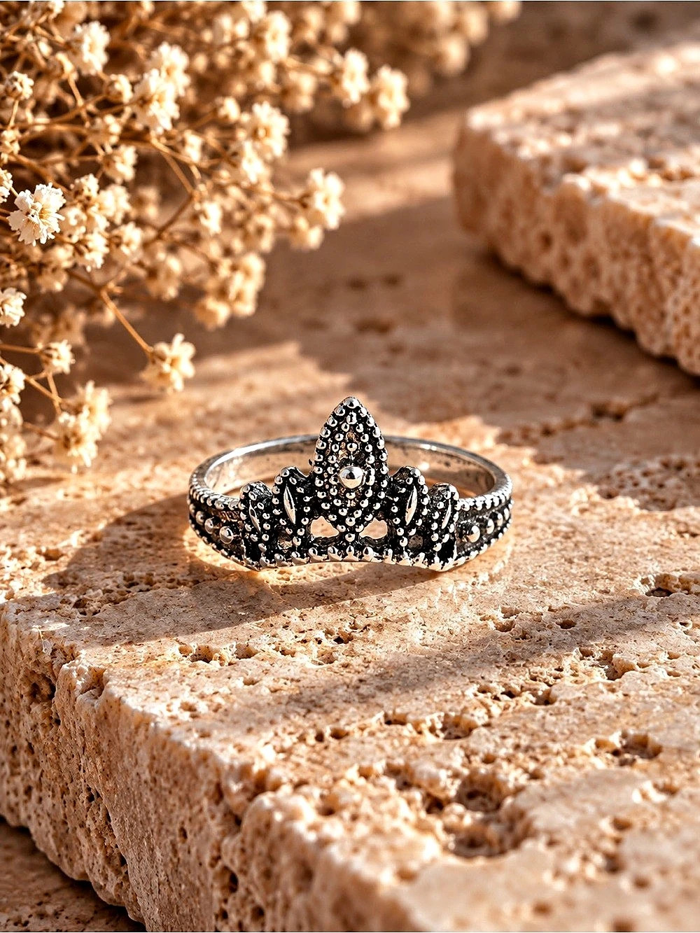 Black & Silver tone Statement Ring